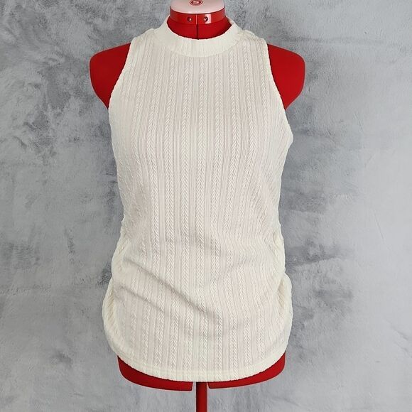 SHEIN white stretchy Turtleneck tank top. - Picture 1 of 11